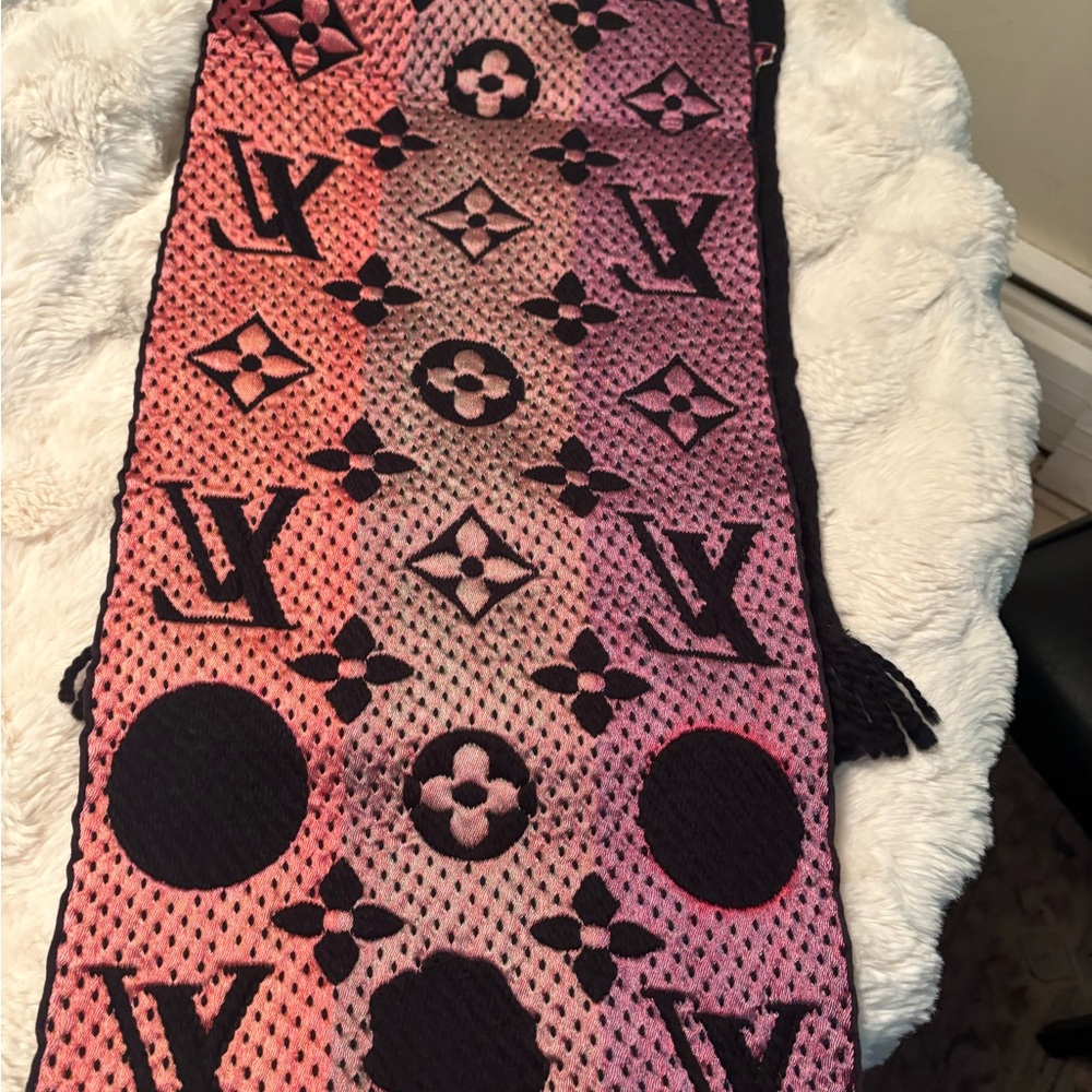 Louis Vuitton Black Scarf with Colorful Monogram Patches - Picture 5 of 6